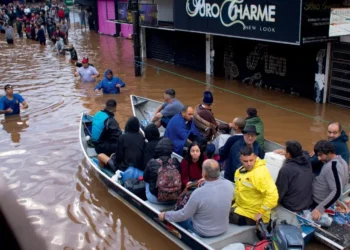 doenças, relacionadas a, extremos climáticos;