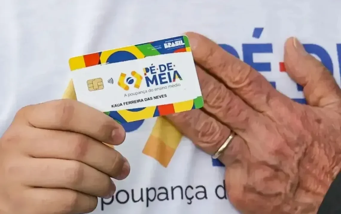 Programa Pé-de-Meia;