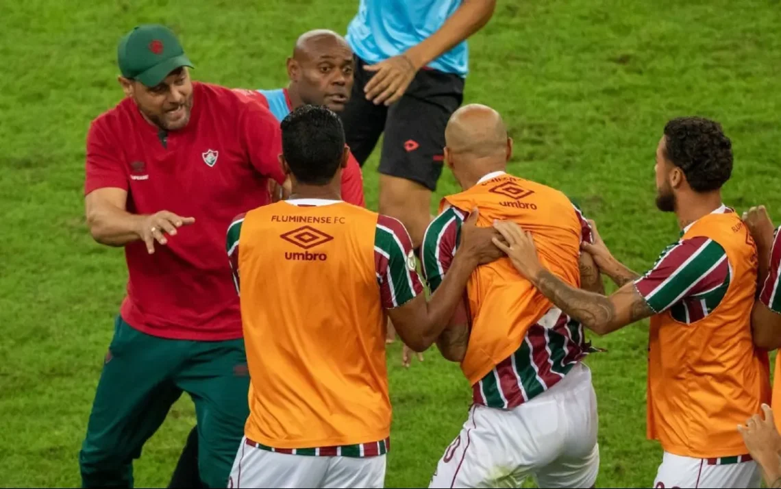 jogador, mg, Fluminense;